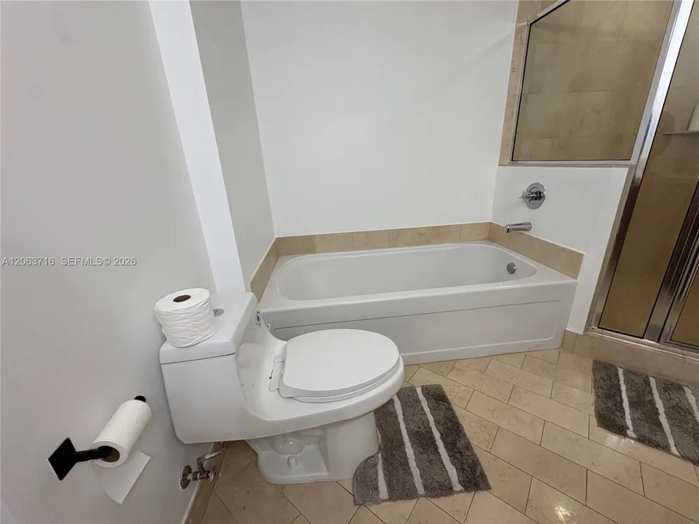 1111 SW 1st Ave #3014-N Miami, FL 33130