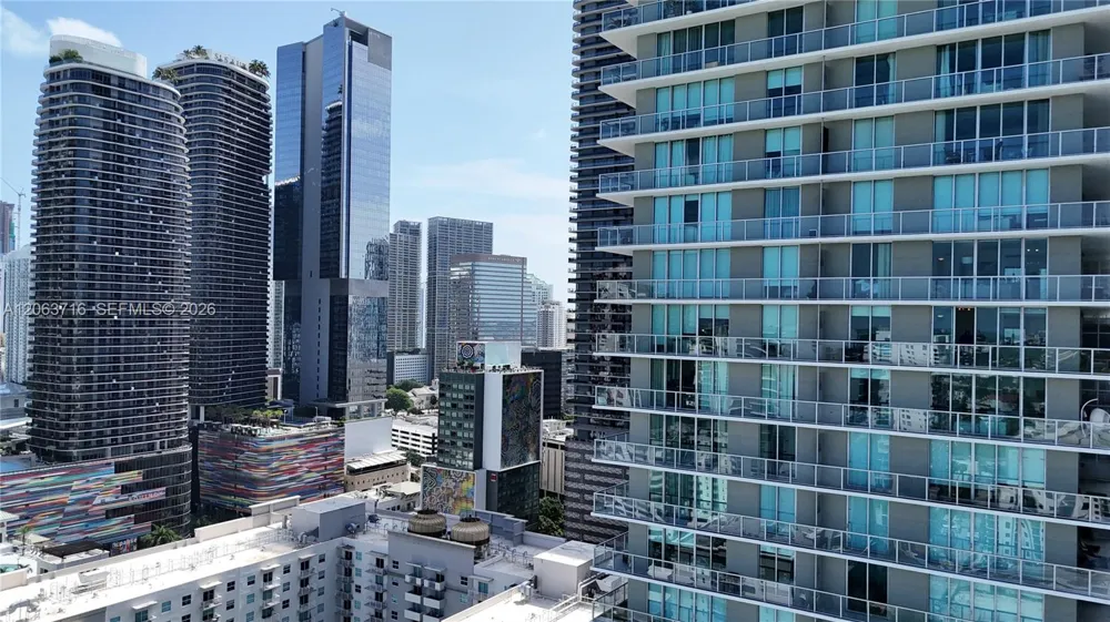 1111 SW 1st Ave #3014-N Miami, FL 33130