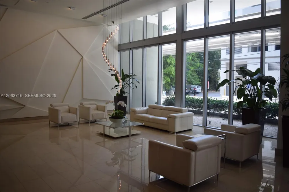 1111 SW 1st Ave #3014-N Miami, FL 33130