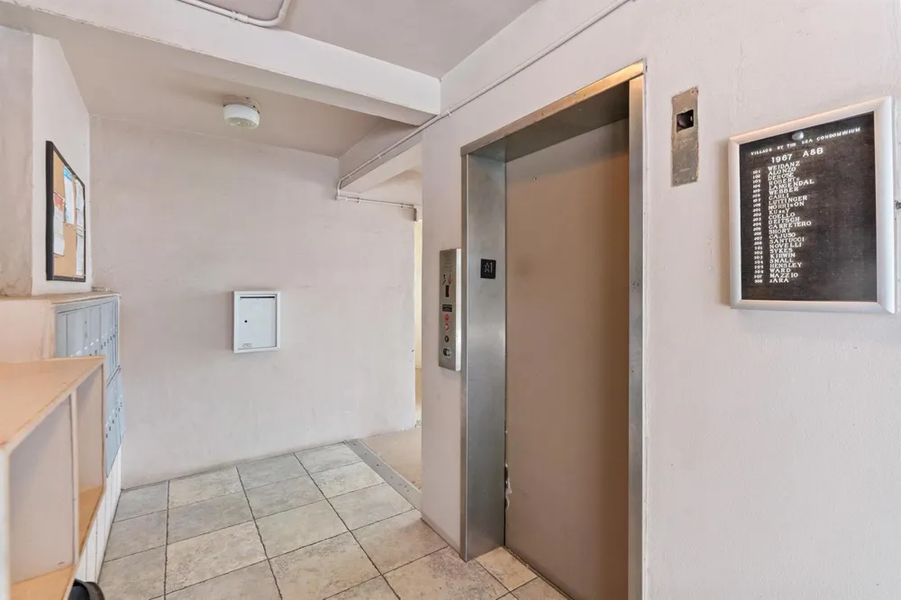 1967 S Ocean Boulevard #107 Lauderdale By The Sea, FL 33062