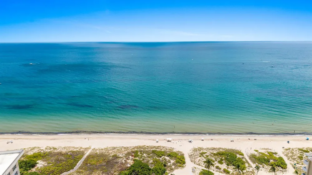 1967 S Ocean Boulevard #107 Lauderdale By The Sea, FL 33062