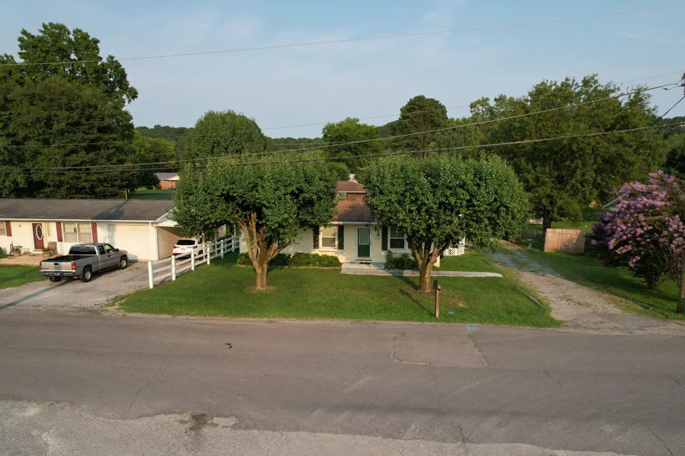 2238 Railroad Street Dayton, TN 37321