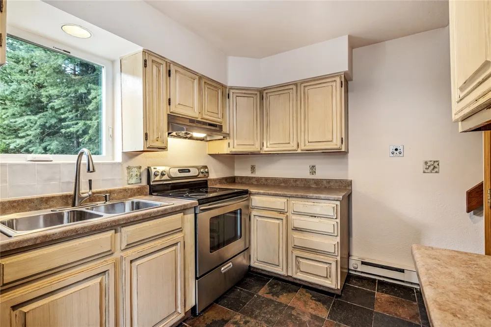 17 Blue Grouse Trail Blue River, CO 80424