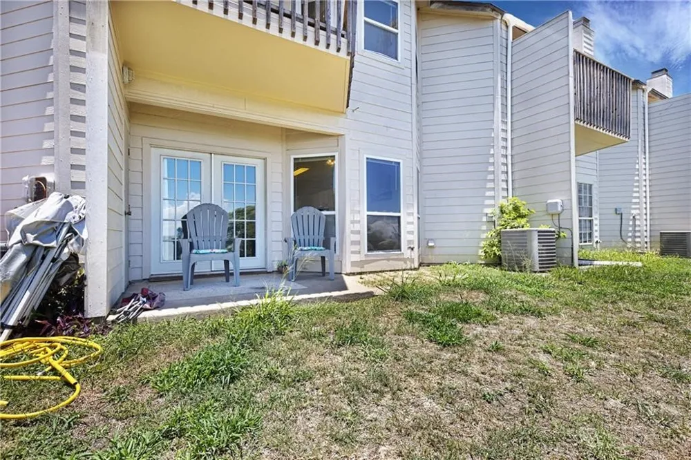 1001 Bayview M Boulevard #M Portland, TX 78374