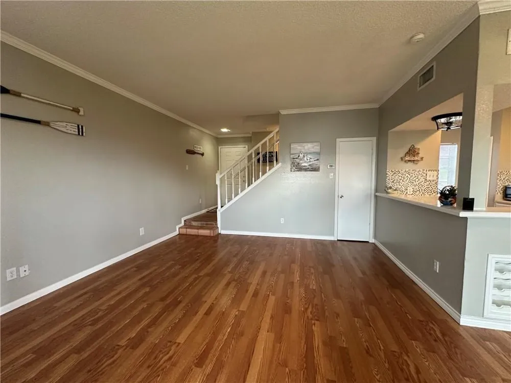 1001 Bayview M Boulevard #M Portland, TX 78374