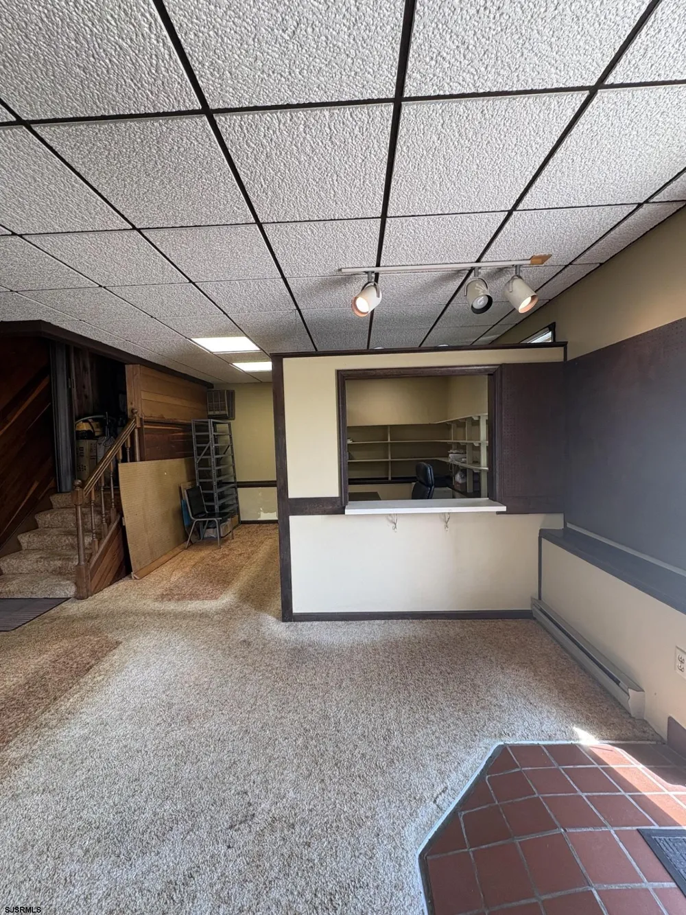 3 Ocean View Dr Ocean View, NJ 08230