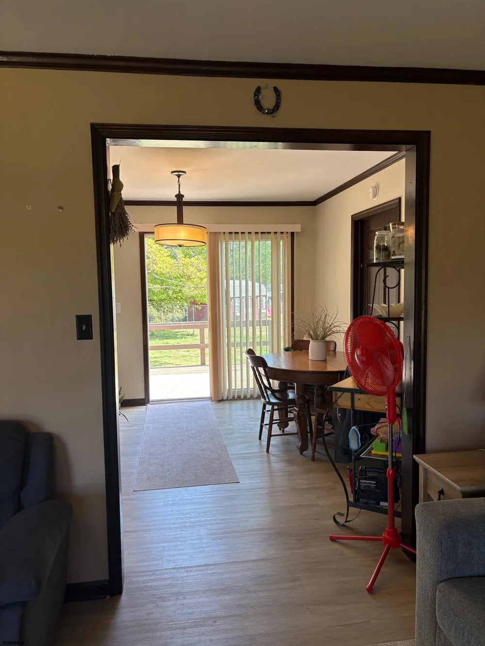 3 Ocean View Dr Ocean View, NJ 08230