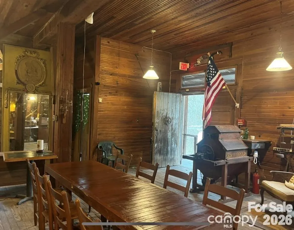 1 Old Mill Lane Weaverville, NC 28787