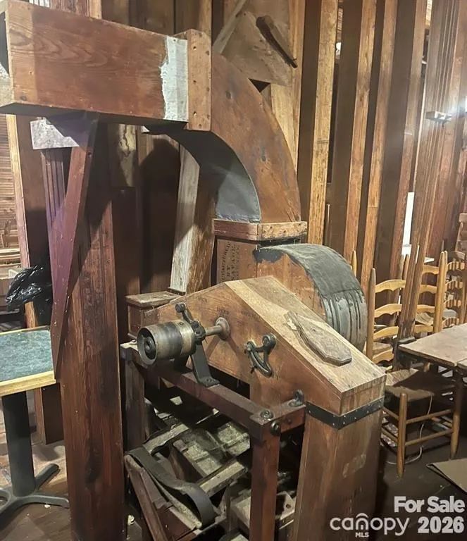 1 Old Mill Lane Weaverville, NC 28787