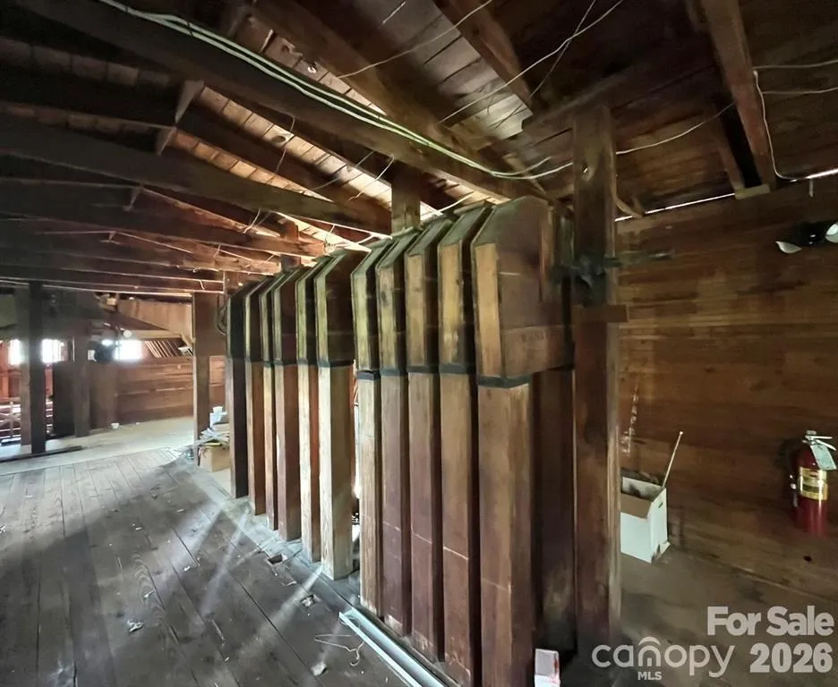 1 Old Mill Lane Weaverville, NC 28787