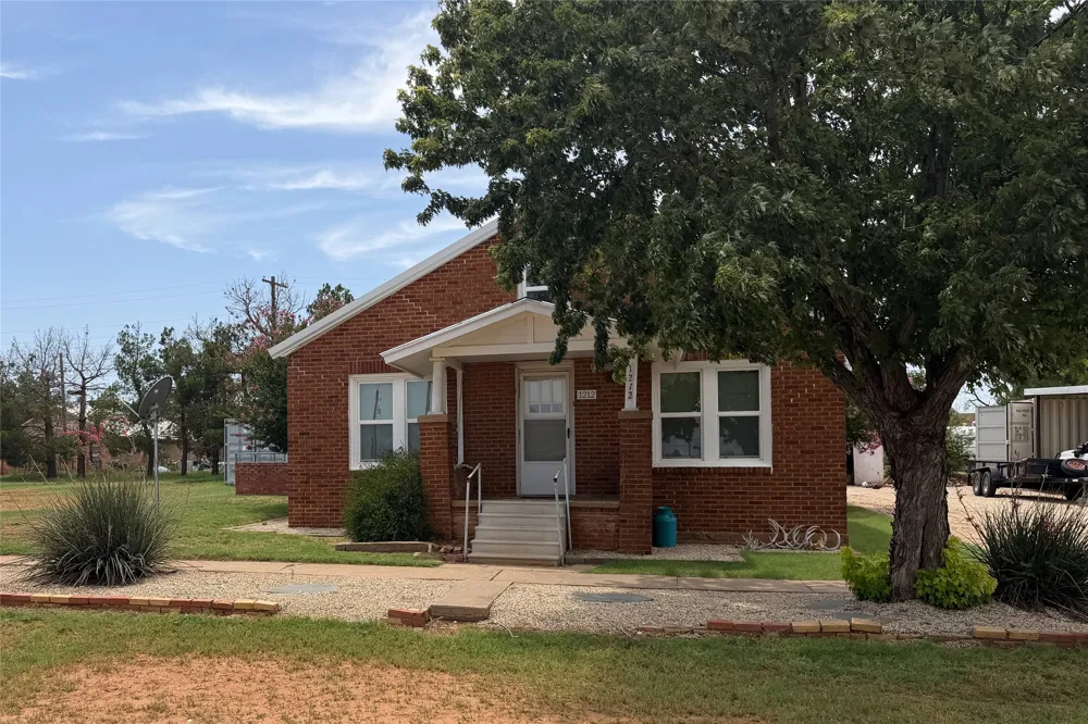 1212 8th Street Paducah, TX 79252