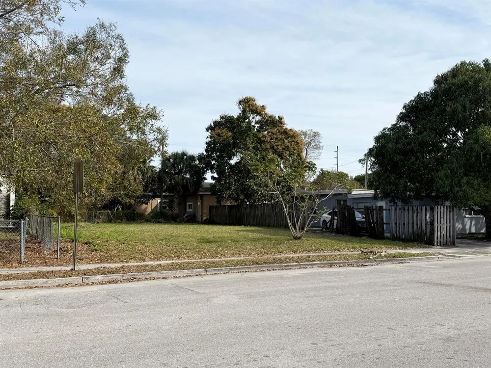 804 22ND STREET Fort Pierce, FL 34950