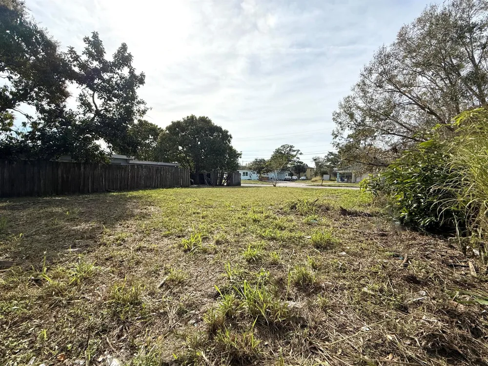804 22ND STREET Fort Pierce, FL 34950