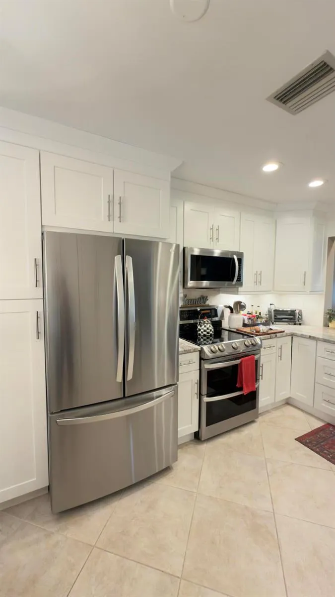 3152 DEER CREEK LAKE SHORE DRIVE Deerfield Beach, FL 33442