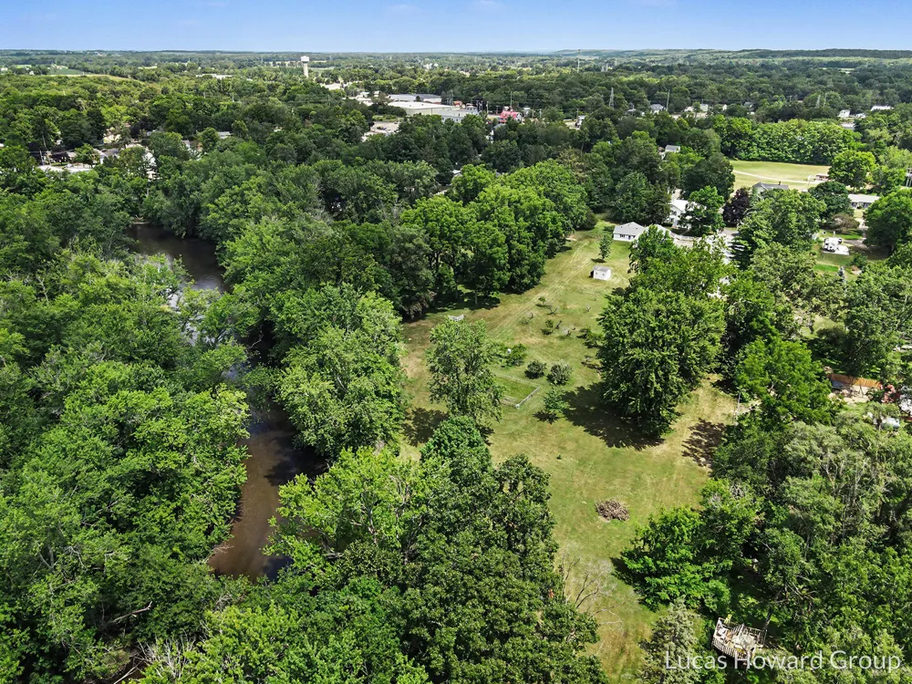 314 S Sherwood Avenue Plainwell, MI 49080