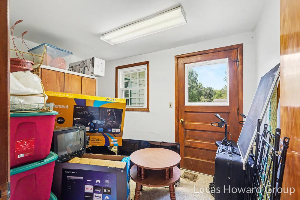 314 S Sherwood Avenue Plainwell, MI 49080