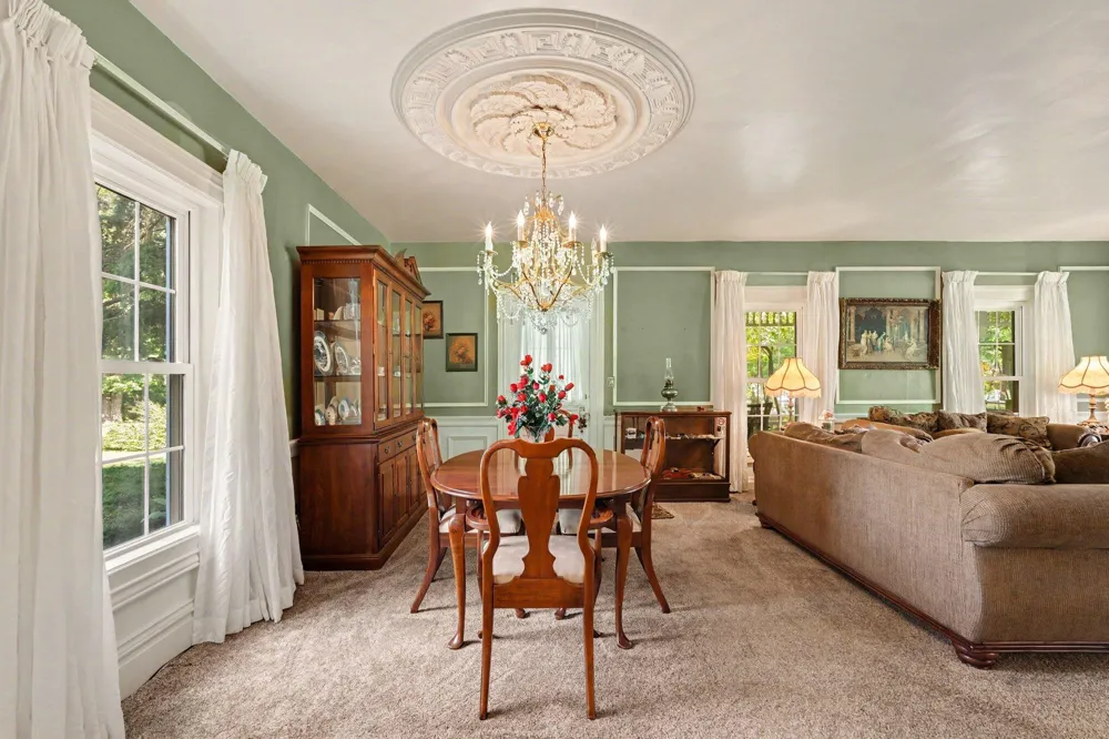314 S Sherwood Avenue Plainwell, MI 49080