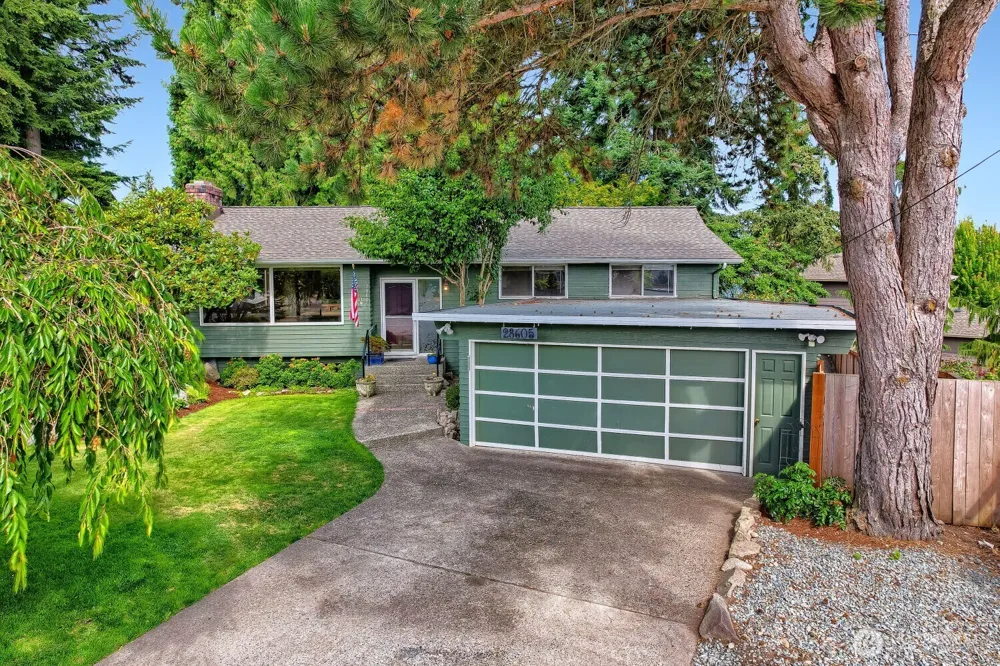 28605 51st Place S Auburn, WA 98001