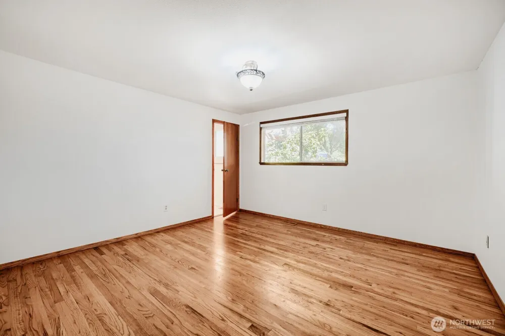28605 51st Place S Auburn, WA 98001