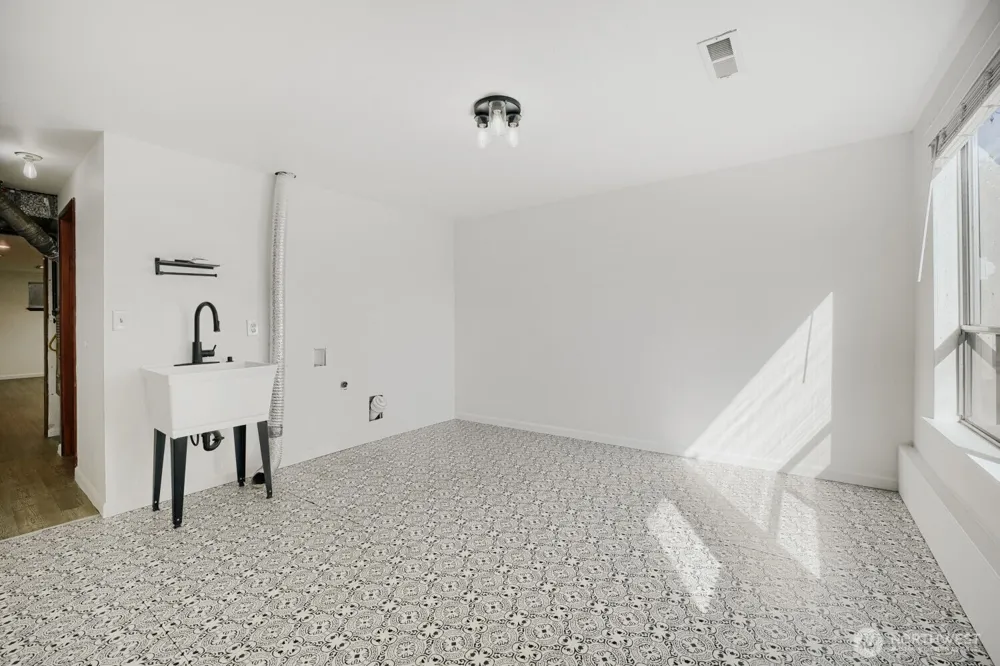 28605 51st Place S Auburn, WA 98001