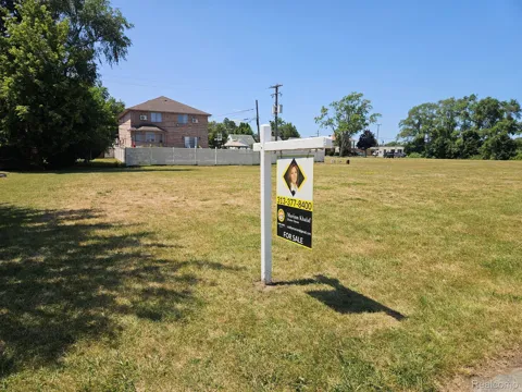 7017 Orchard Avenue