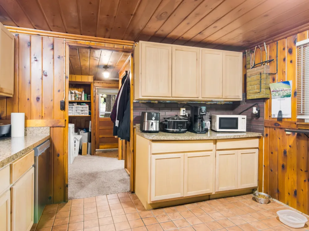 4883 Poplar Drive Hayes Township, MI 48625