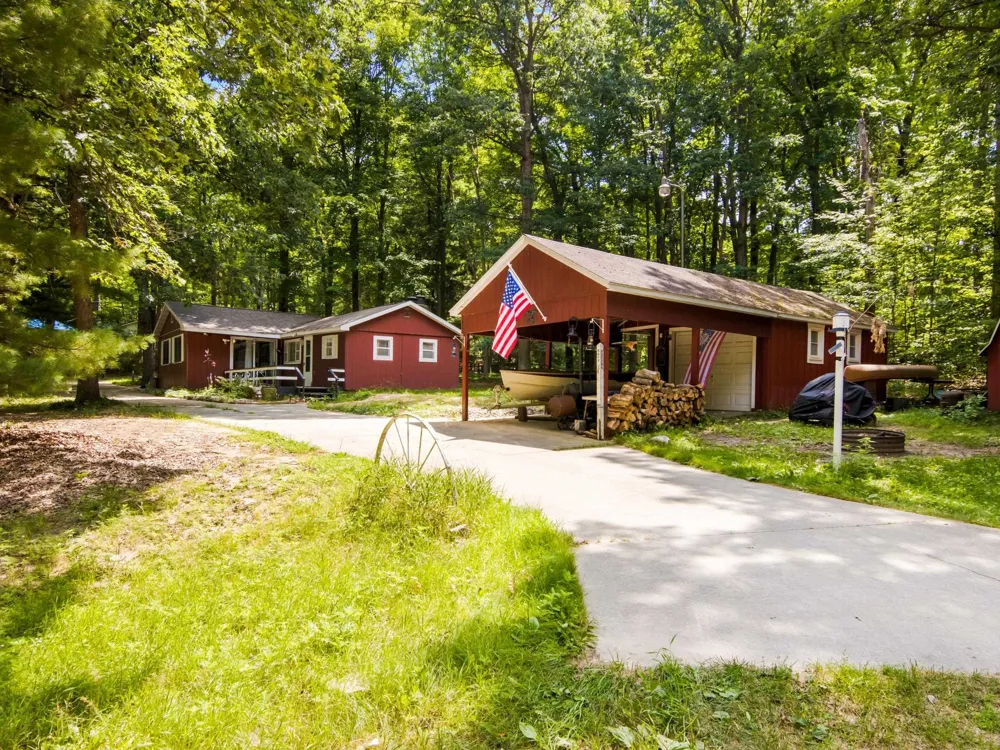 4883 Poplar Drive Hayes Township, MI 48625