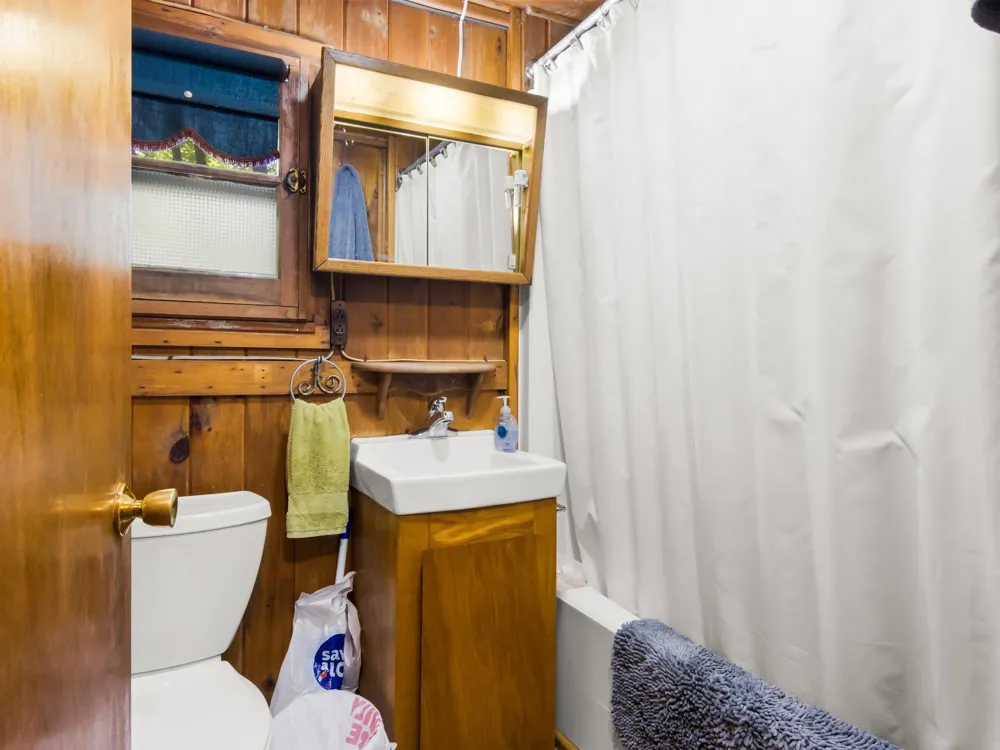 4883 Poplar Drive Hayes Township, MI 48625