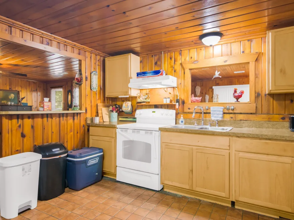 4883 Poplar Drive Hayes Township, MI 48625