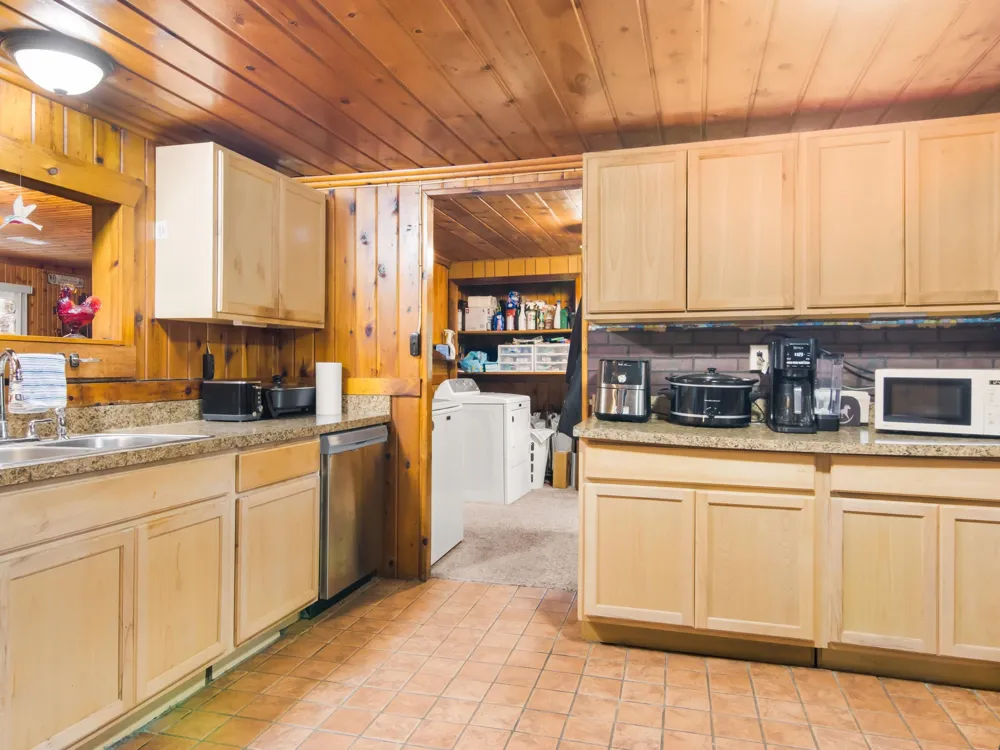 4883 Poplar Drive Hayes Township, MI 48625