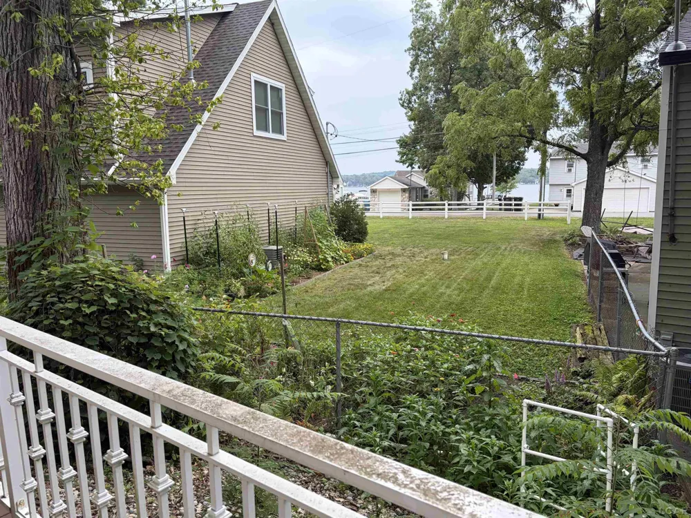 15430 Horton Beach Road Woodstock Township, MI 49253