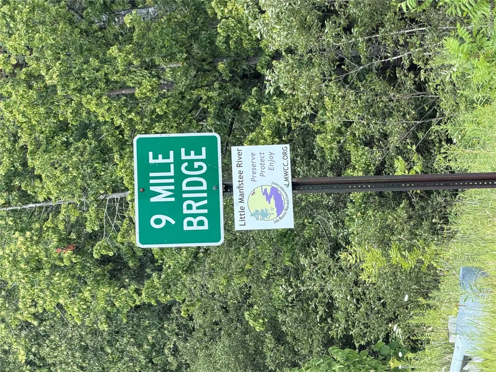 9670 S County Line Road Stronach Township, MI 49660
