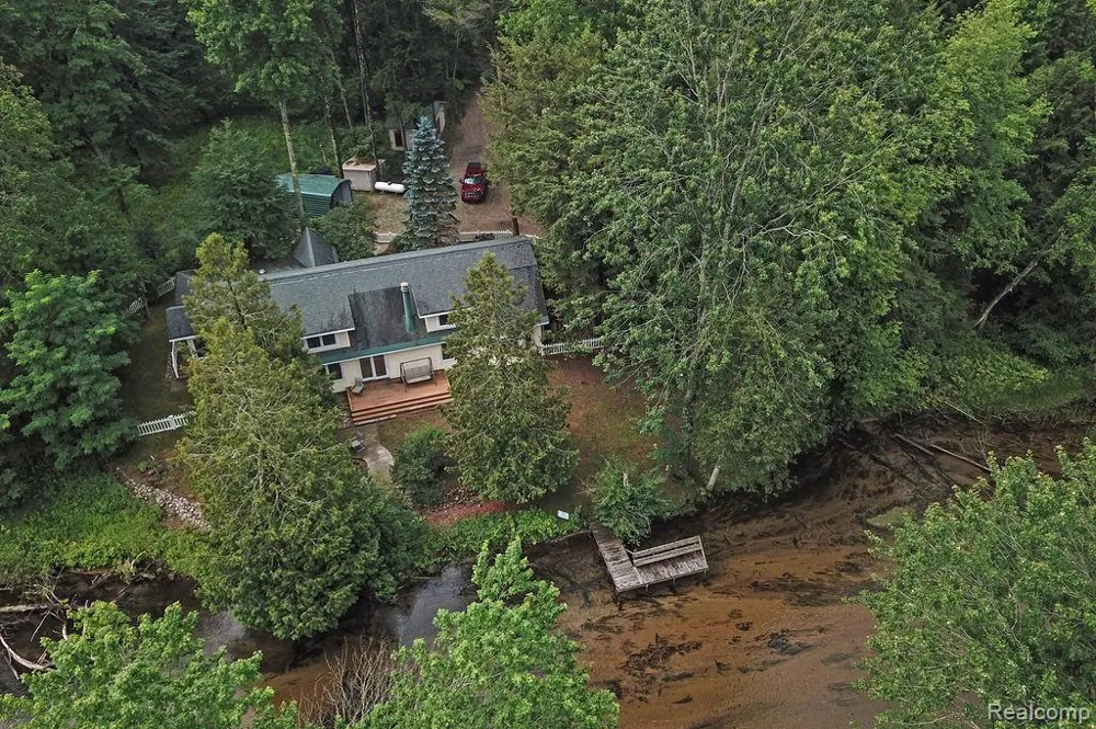 9670 S County Line Road Stronach Township, MI 49660