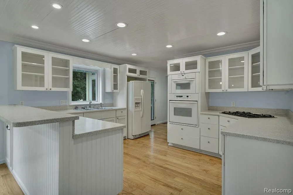 9670 S County Line Road Stronach Township, MI 49660