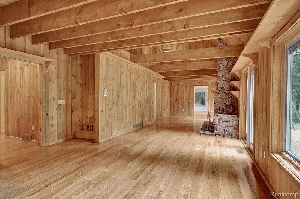 9670 S County Line Road Stronach Township, MI 49660