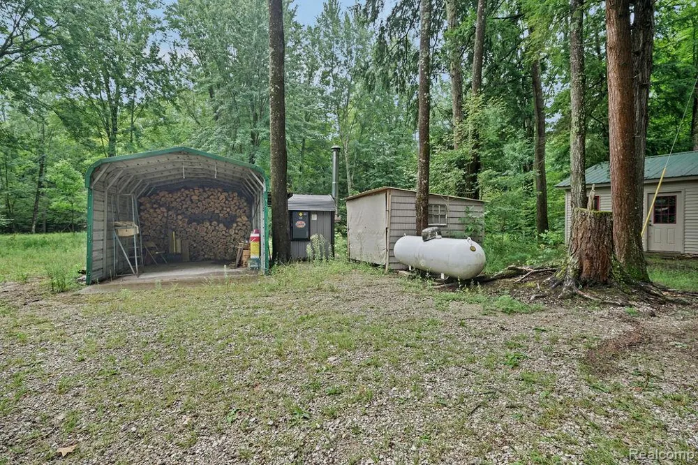 9670 S County Line Road Stronach Township, MI 49660