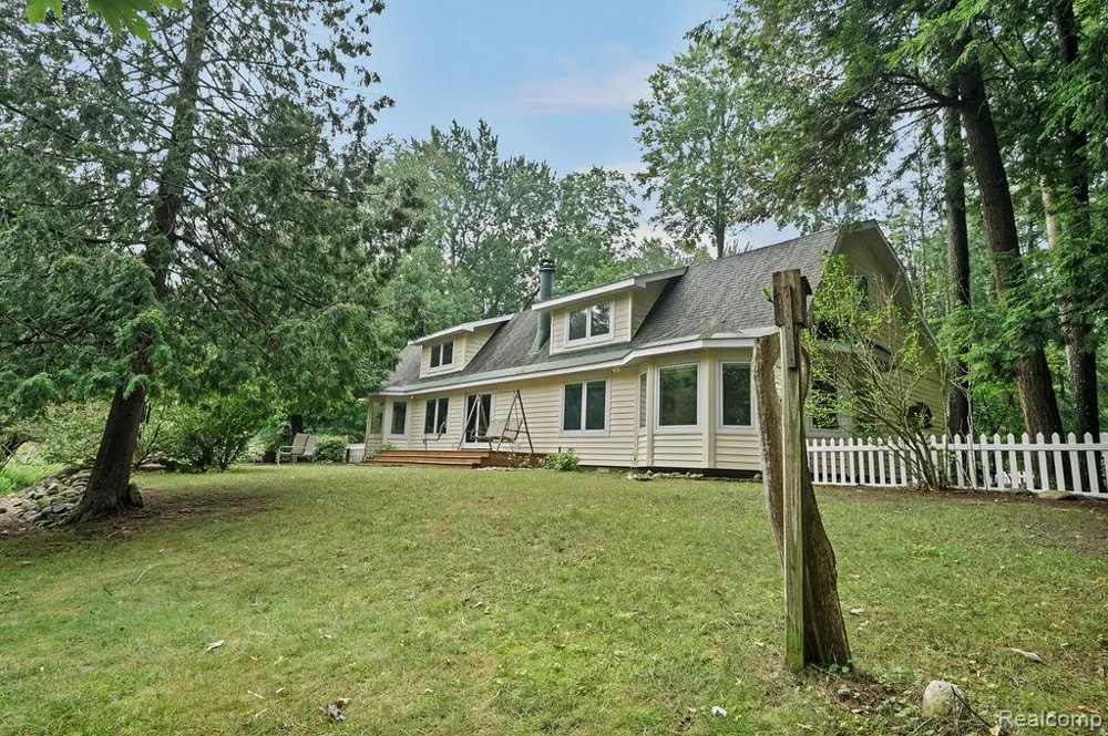 9670 S County Line Road Stronach Township, MI 49660