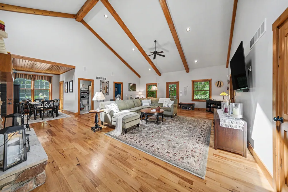 14279 Wildwood Lane Chikaming Township, MI 49115