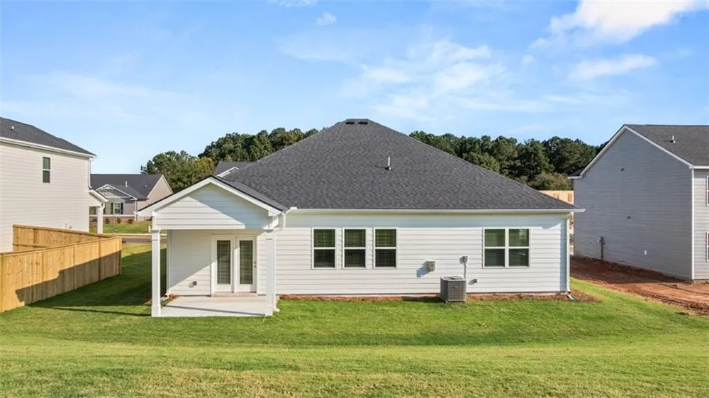 70 Acadian Road Statham, GA 30666