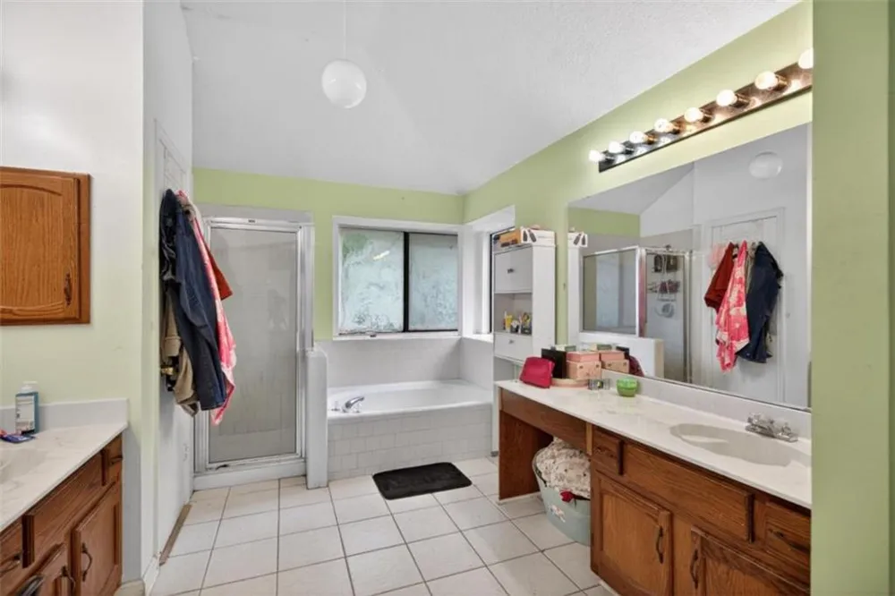 7042 Ivy Pointe Row Austell, GA 30168