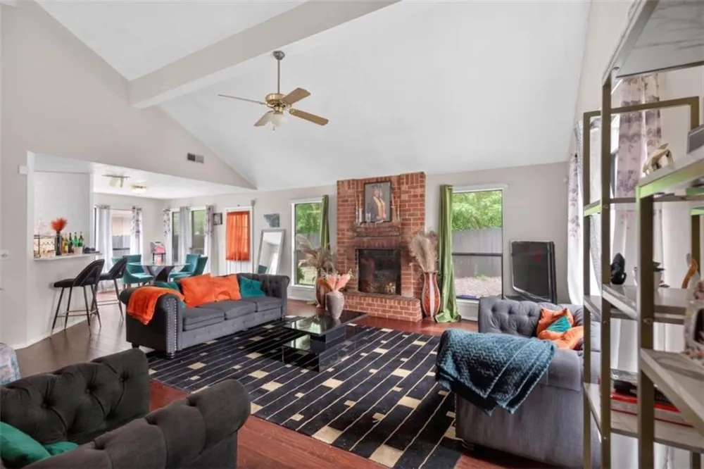 7042 Ivy Pointe Row Austell, GA 30168