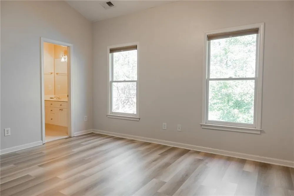 1232 Harris Commons Place #1232 Roswell, GA 30076