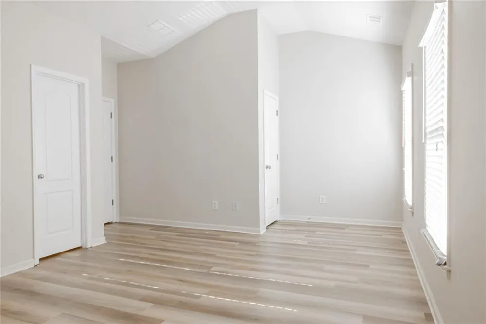 1232 Harris Commons Place #1232 Roswell, GA 30076