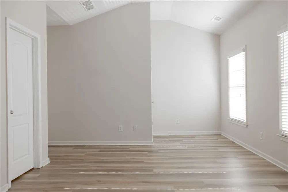 1232 Harris Commons Place #1232 Roswell, GA 30076