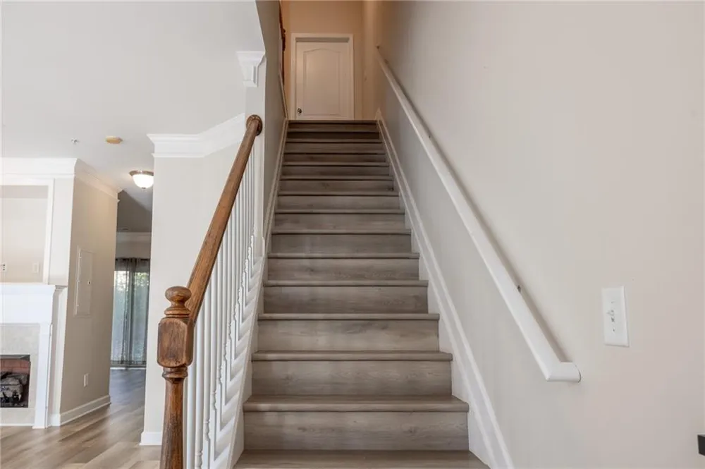 1232 Harris Commons Place #1232 Roswell, GA 30076