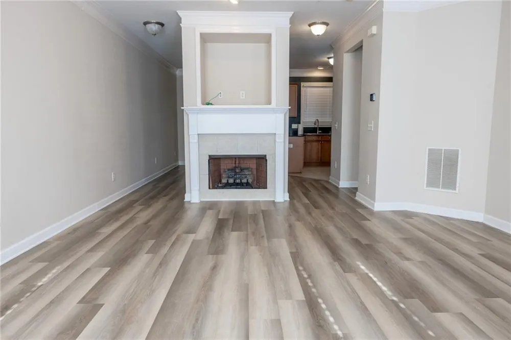 1232 Harris Commons Place #1232 Roswell, GA 30076