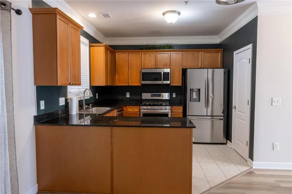 1232 Harris Commons Place #1232 Roswell, GA 30076