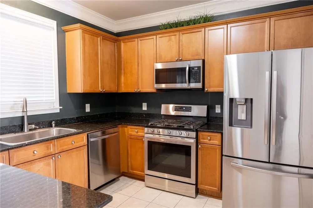 1232 Harris Commons Place #1232 Roswell, GA 30076