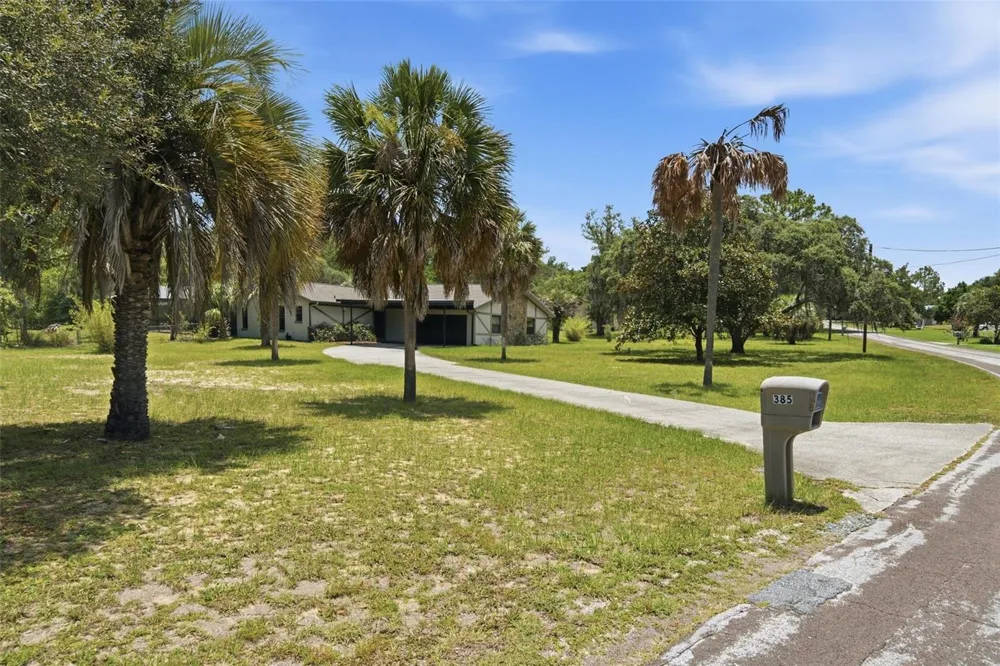 385 CORNISH POINT Lecanto, FL 34461