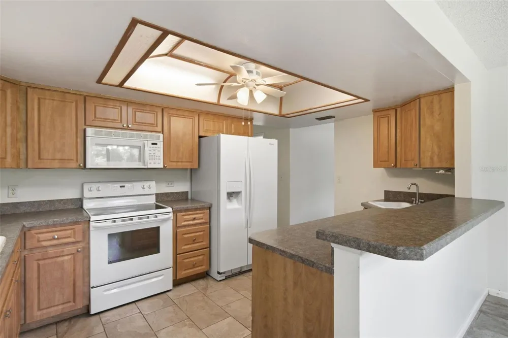 385 CORNISH POINT Lecanto, FL 34461